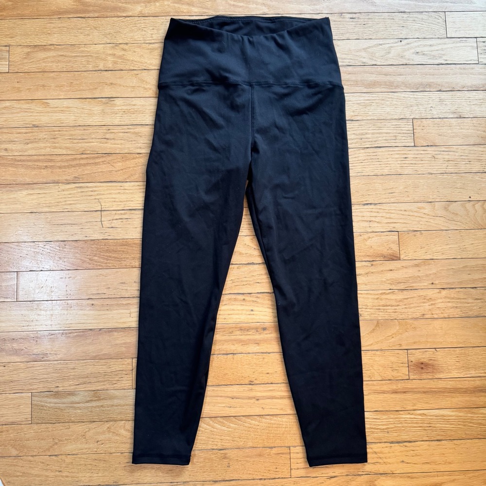 A New Day Womens High Waisted Black Leggings Size Medium 7/8 Length Yoga Pants